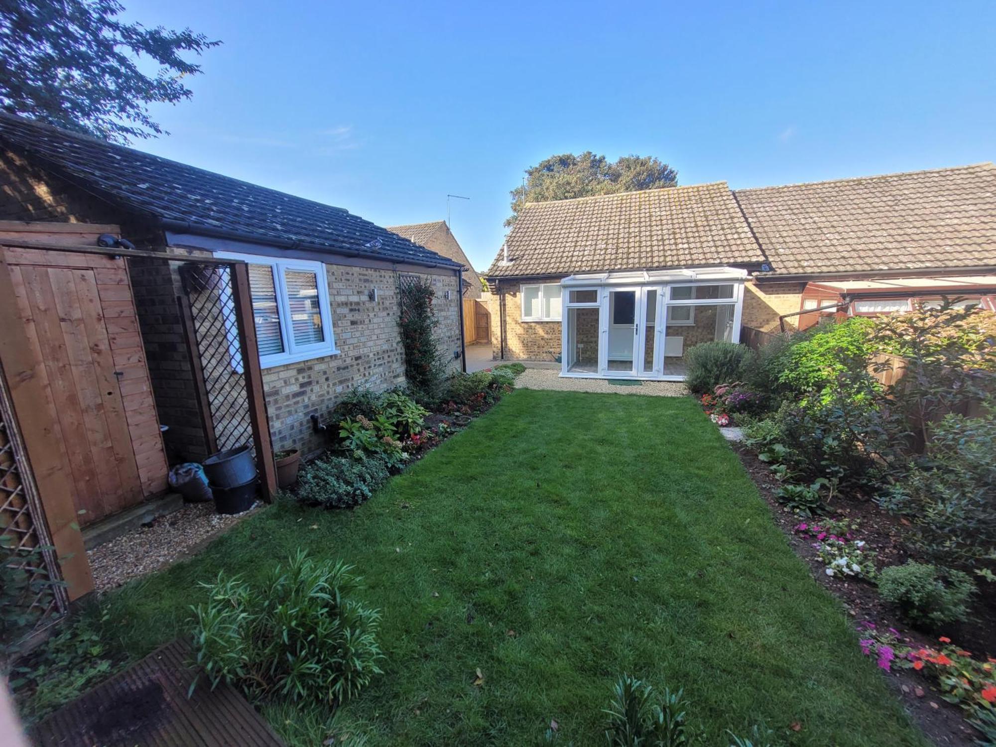 Bumblebee Bungalow - With Separate Office And Gaming Space By Catchpole Stays Colchester Esterno foto